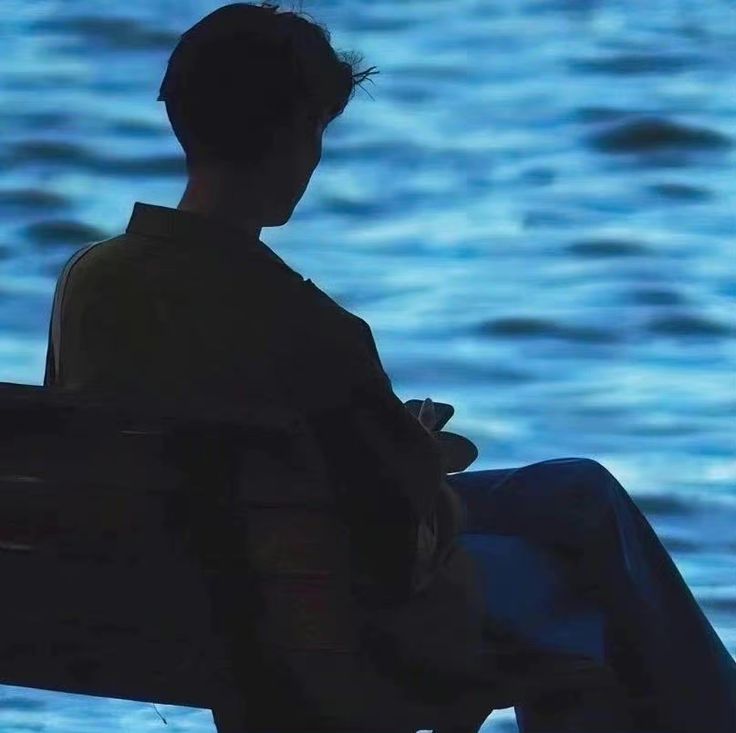 Avatar buồn con trai 9