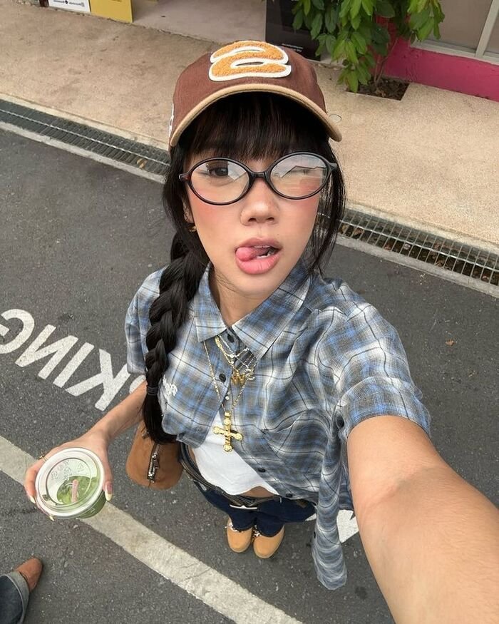 Beautiful DP for WhatsApp 16