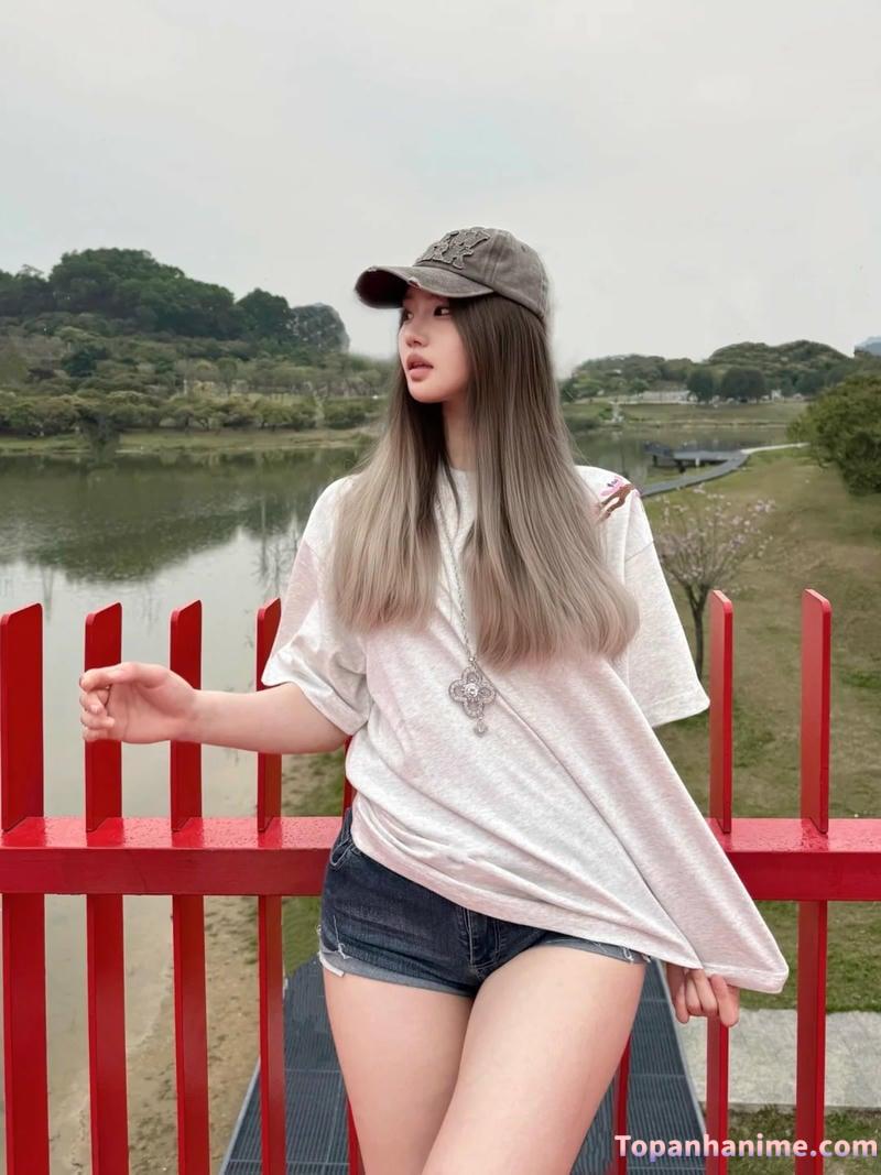 ảnh đùi con gái 53