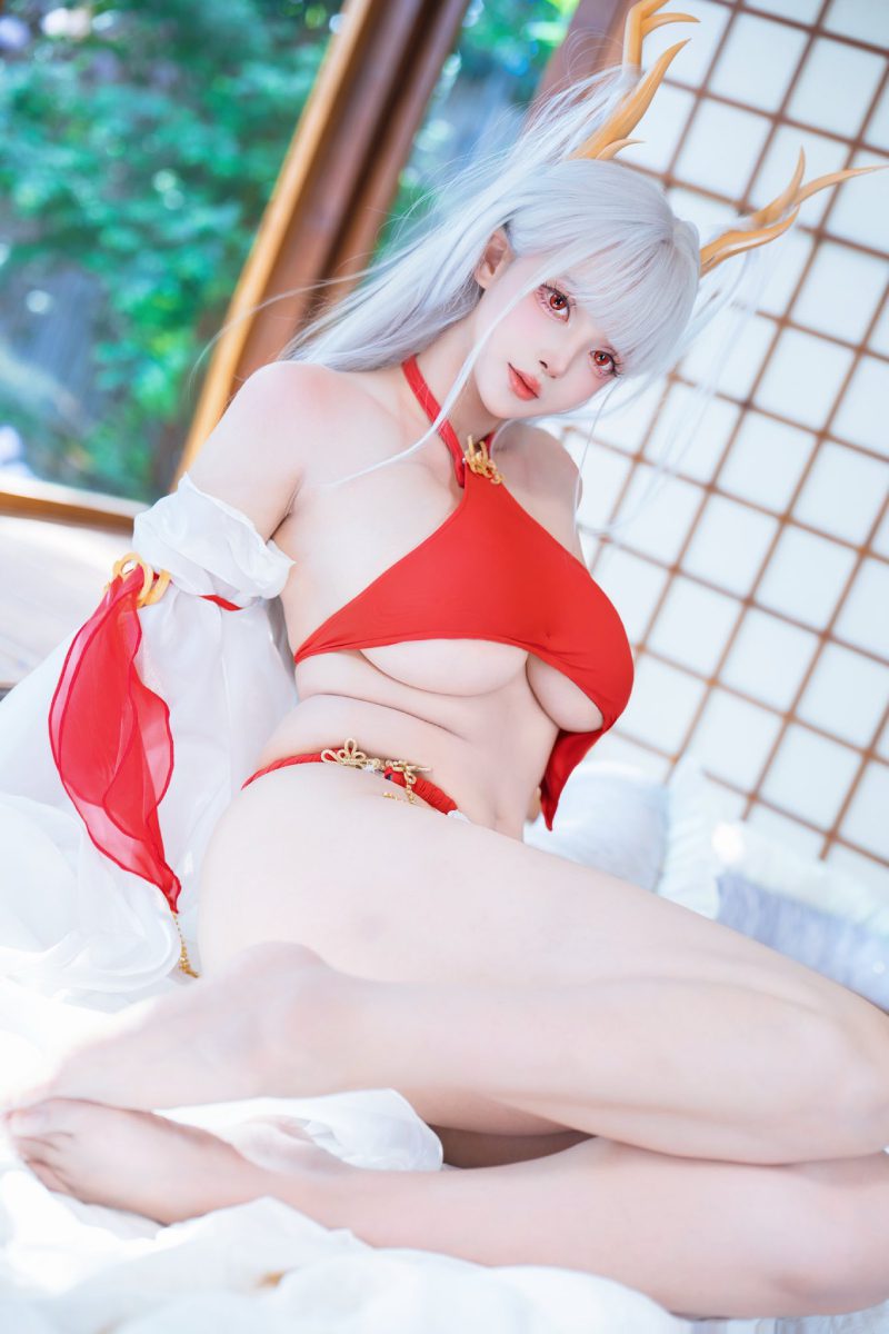 ảnh cosplay bikini 9