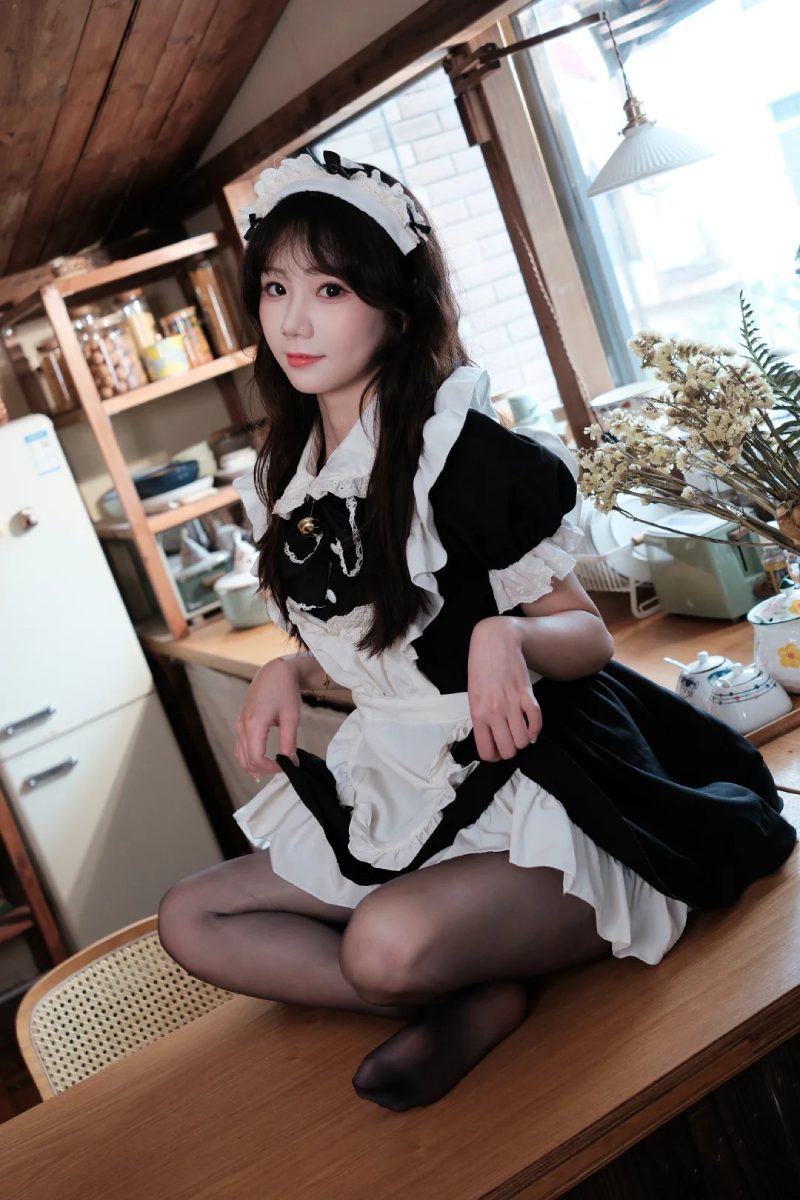 cosplay hầu gái đáng yêu 16