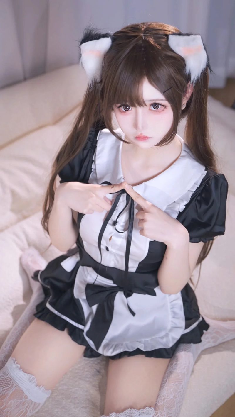 cosplay hầu gái đáng yêu 8