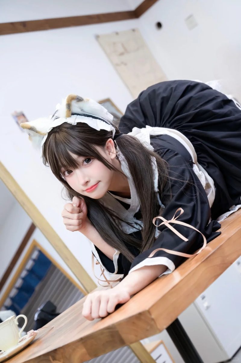 cosplay hầu gái 30