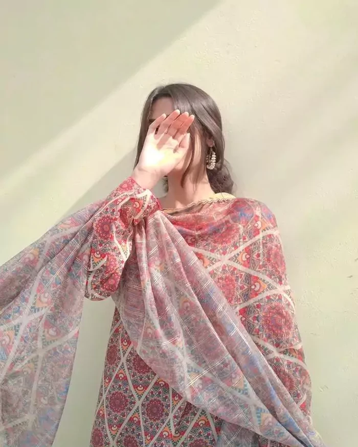 Hidden Face DP Girls 36