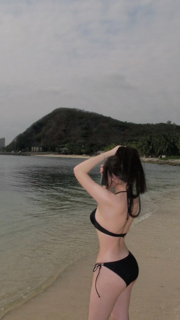 Hình gái đẹp mặc bikini 10