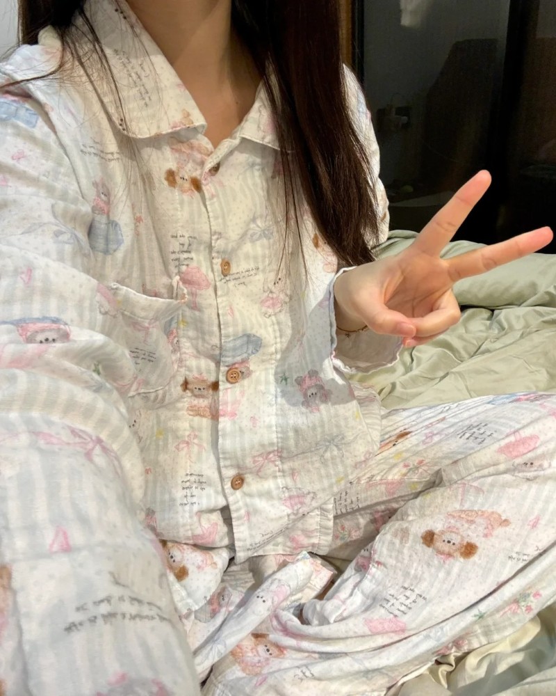 ảnh gái đẹp mặc đồ ngủ 9