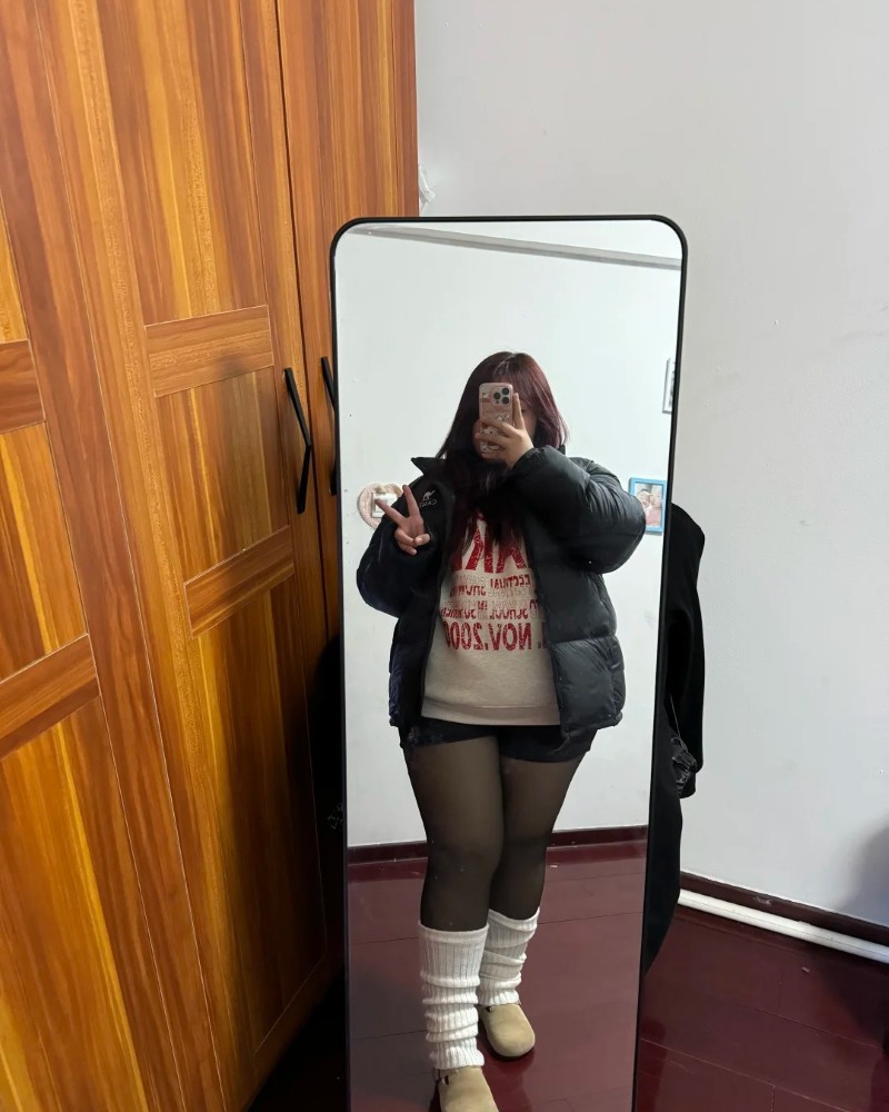 ảnh gái đùi to 29