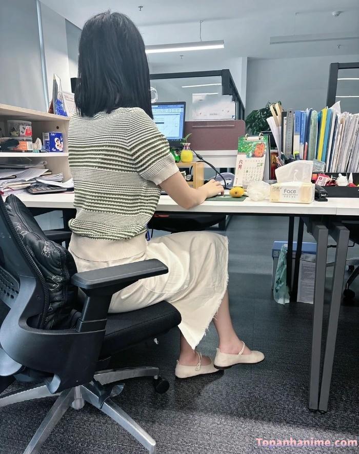 Ảnh gái văn phòng 65