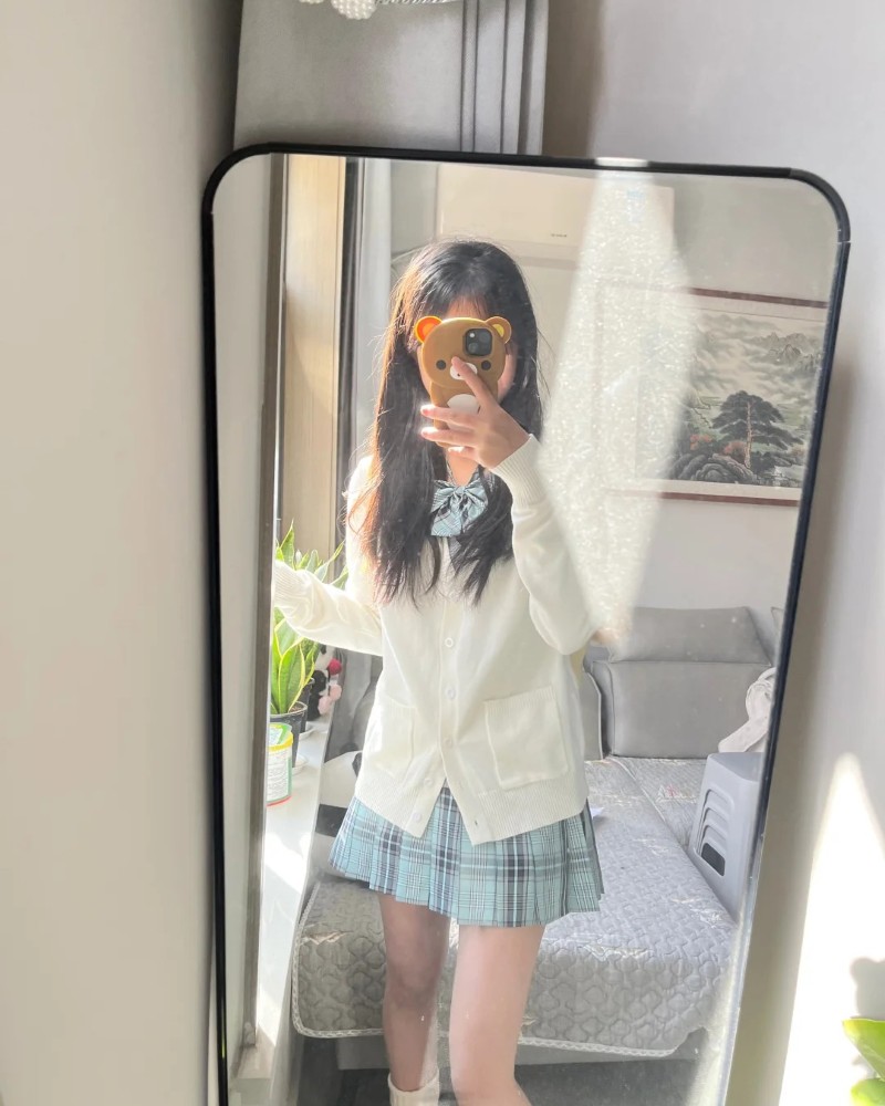 Ảnh gái xinh cấp 2 43