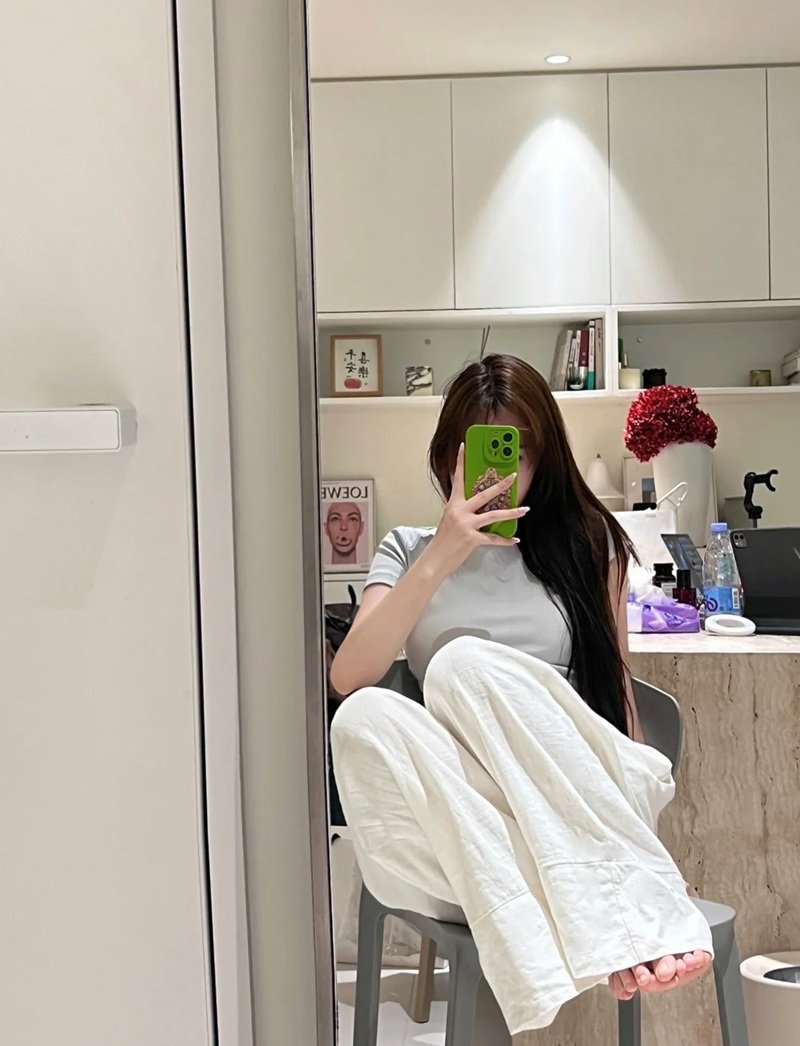 gái xinh che mặt 16