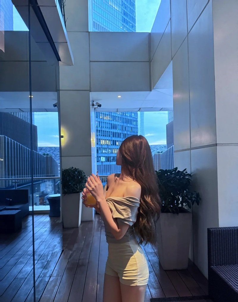 gái xinh che mặt 26