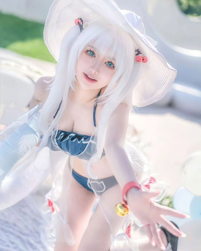 ảnh gái xinh cosplay mặc bikini 7
