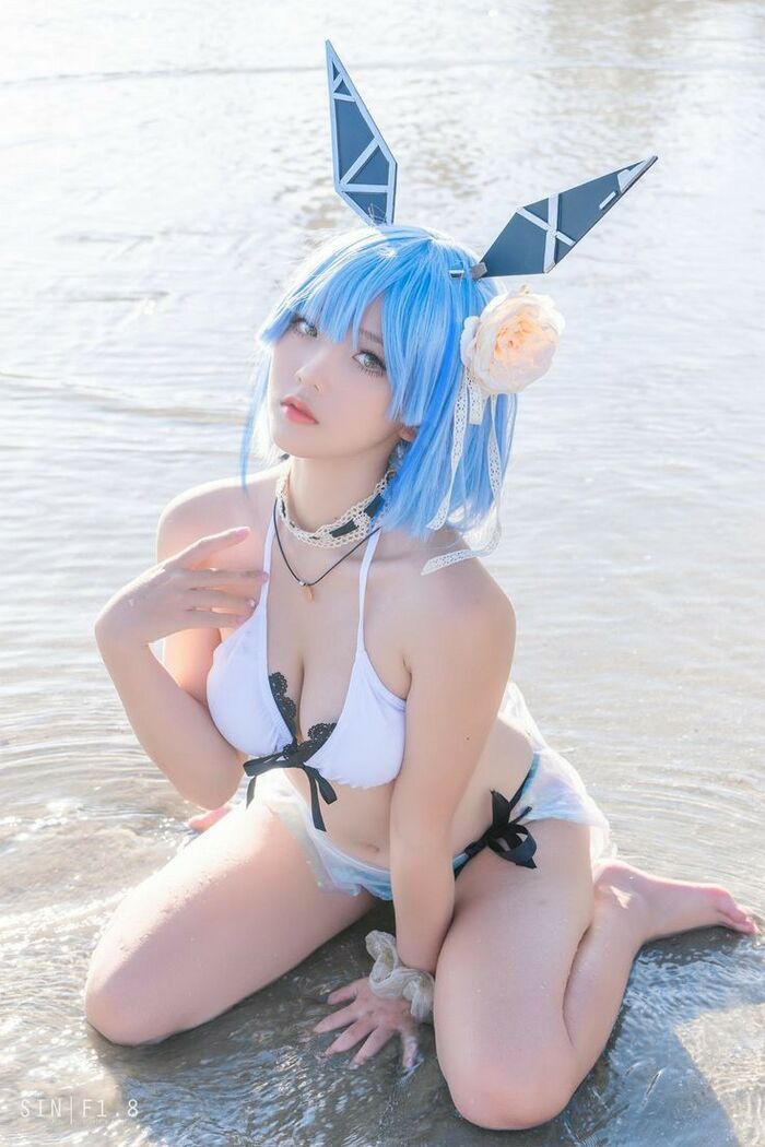 ảnh gái xinh cosplay mặc bikini 17