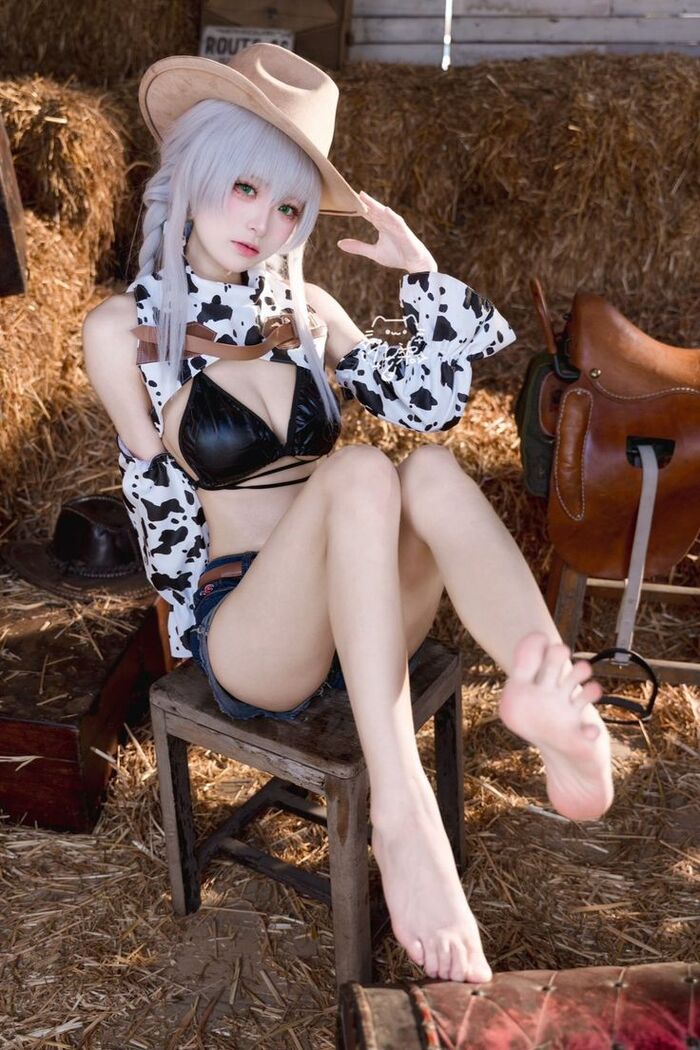 ảnh gái xinh cosplay mặc bikini 21