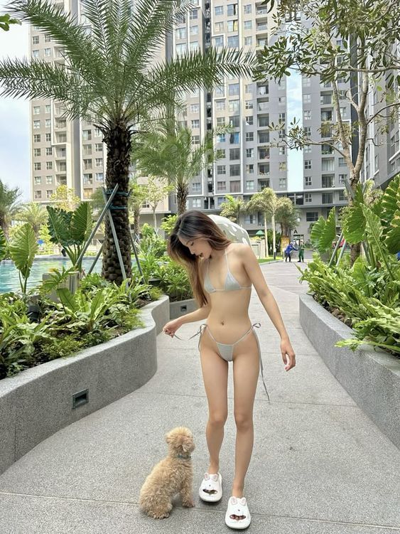 Gái Xinh Không Che 1