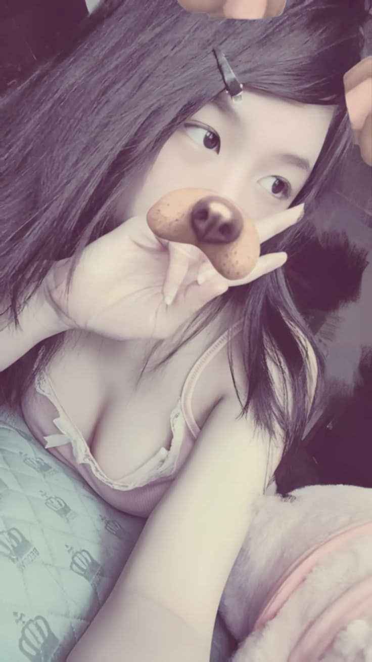 Gái xinh không che phong cách tự nhiên 19