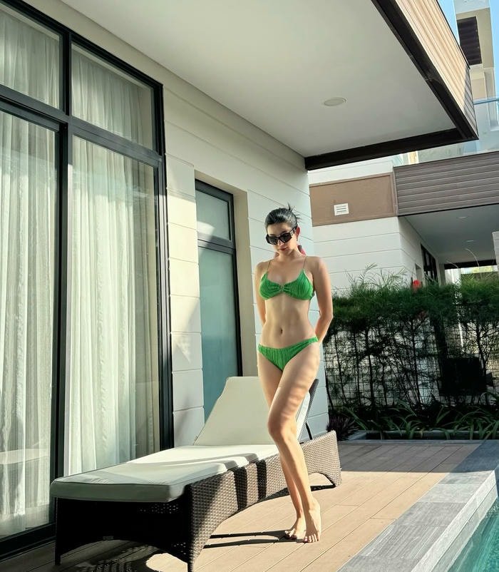 Huyền My bikini 9