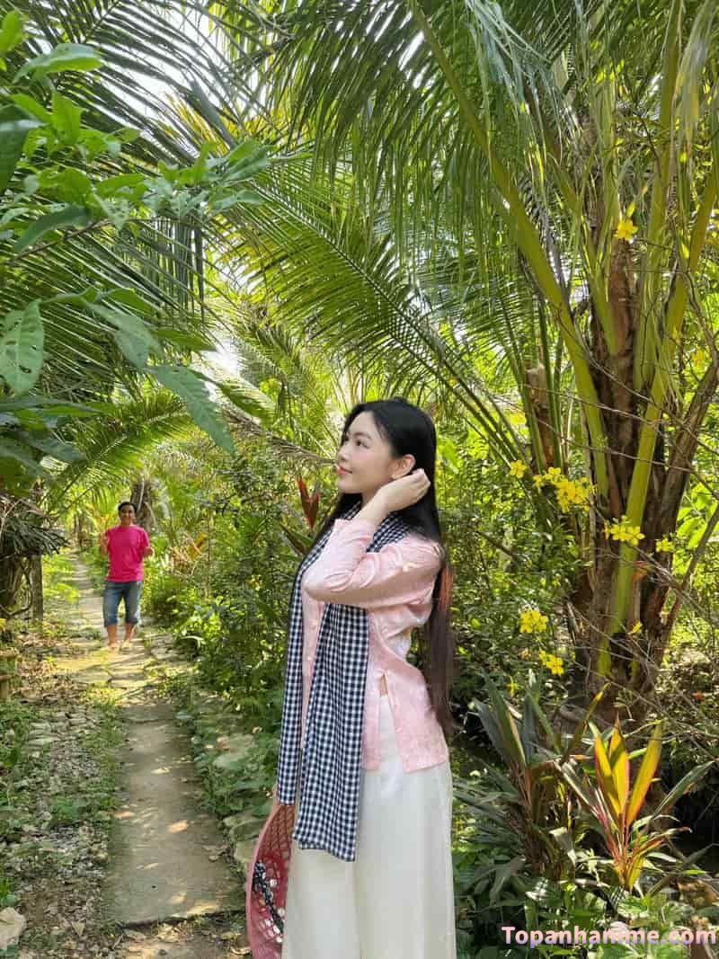 ảnh gái miền tây 68