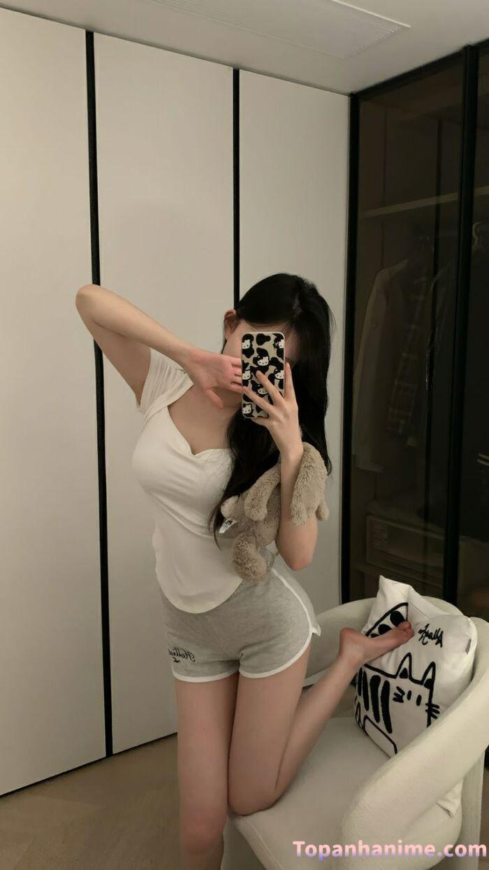 Ảnh gái xinh che mặt bằng điện thoại 65