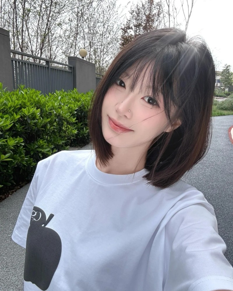 Hình gái đẹp tóc ngắn 18