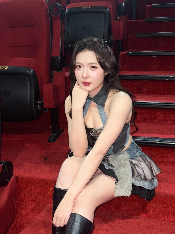 MC Phương Thảo bikini 15