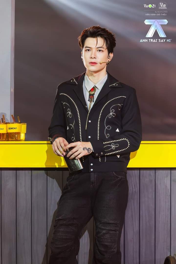 Hình Nền Anh Tú Atus 2