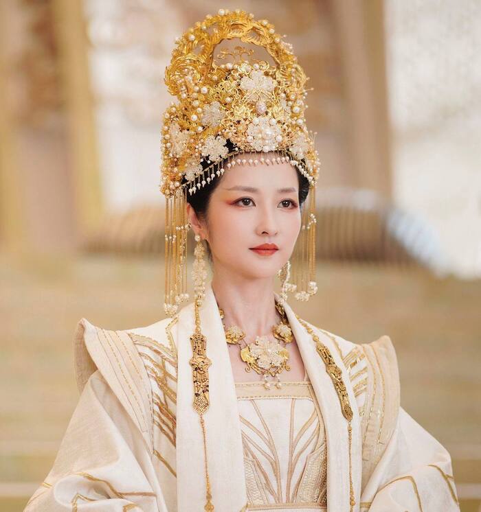 ảnh Phượng Tù Hoàng cosplay 4