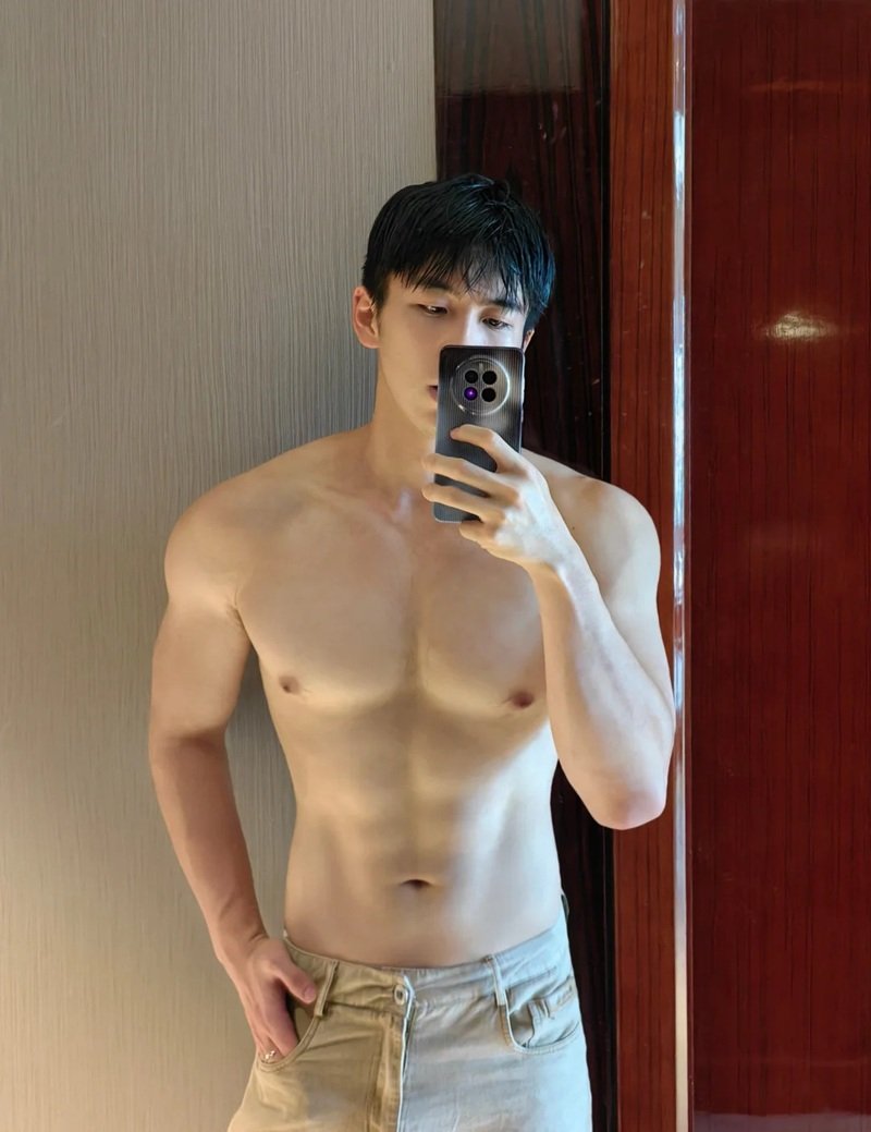 trai đẹp 6 múi 30