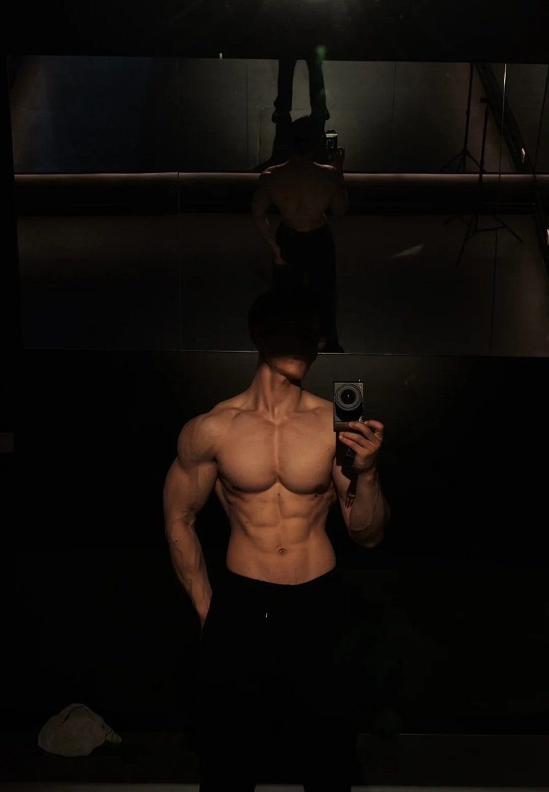 ảnh trai đẹp sáu múi 17