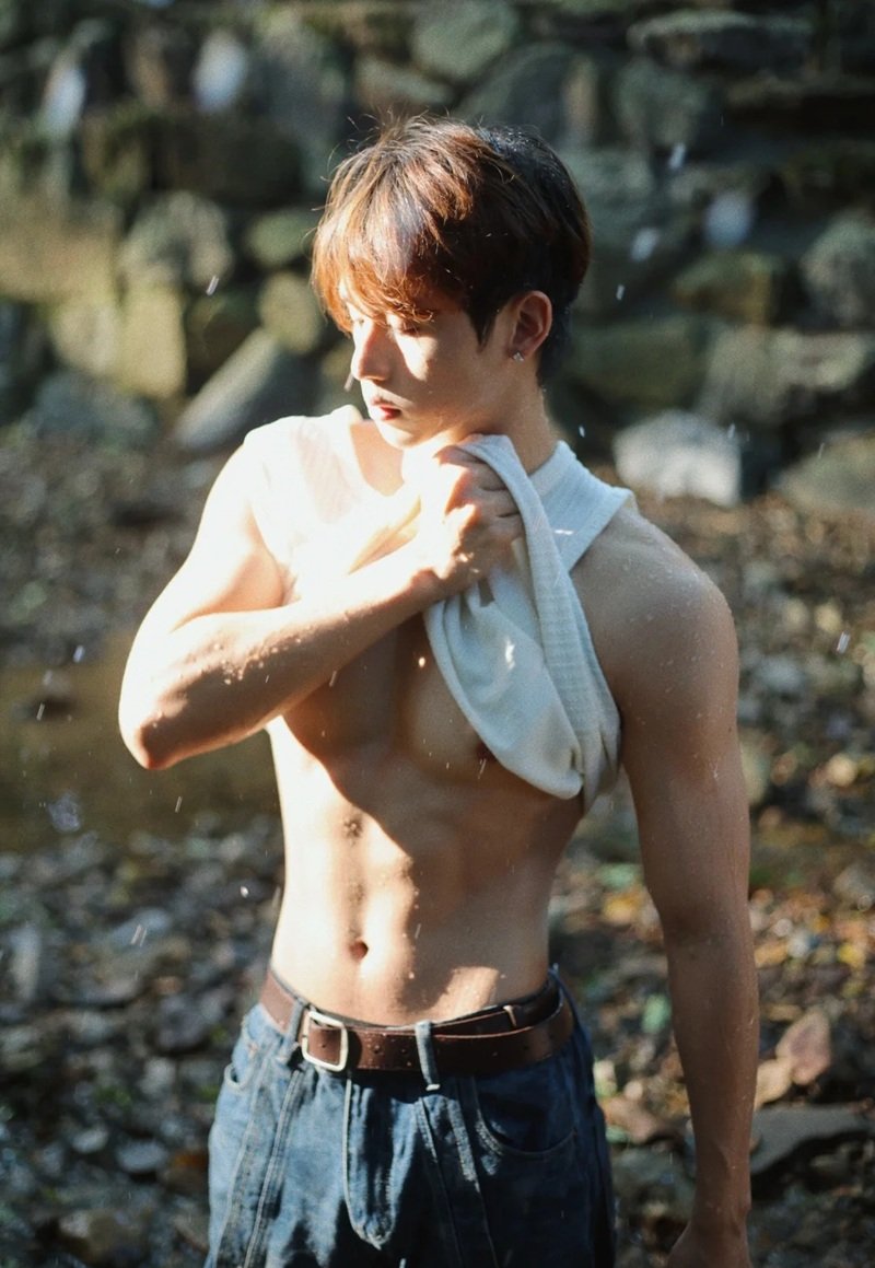 ảnh trai đẹp sáu múi 21