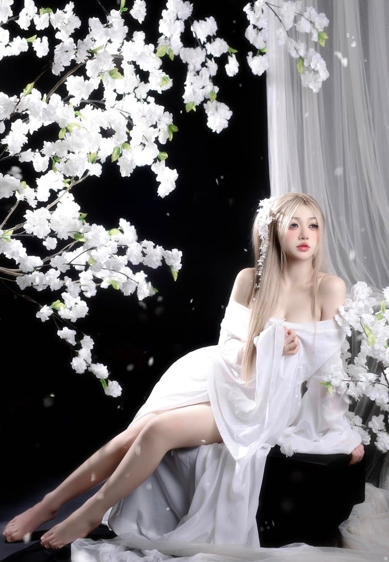 ảnh hot girl Trần Hà Linh 3